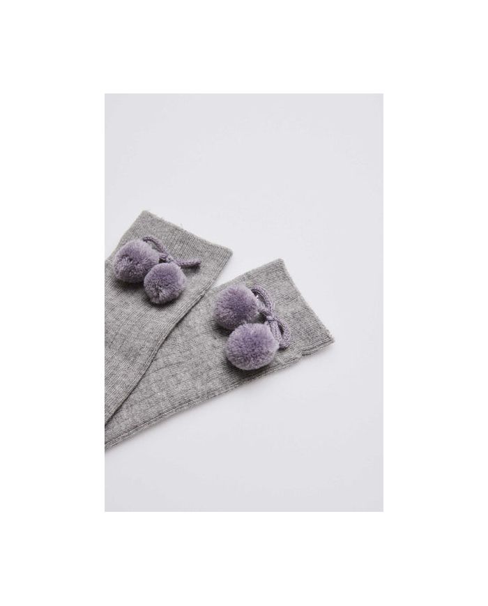 Calcetines largos pompones GRIS Ysabel Mora 02833