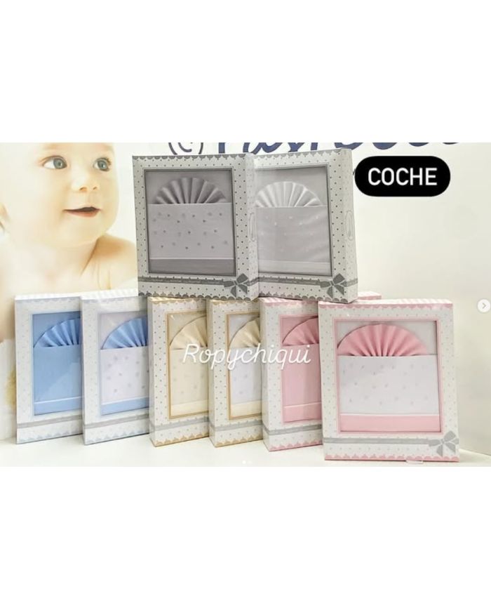 Tríptico de coche 100 % algodón bajera bordado corazon/estrellas 40x80cm 341