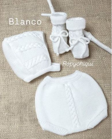Conjunto 3 piezas Capota, Braga y Botitas